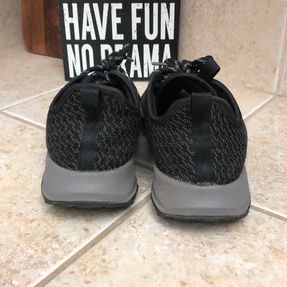 Adidas runners - Picture 3 of 3